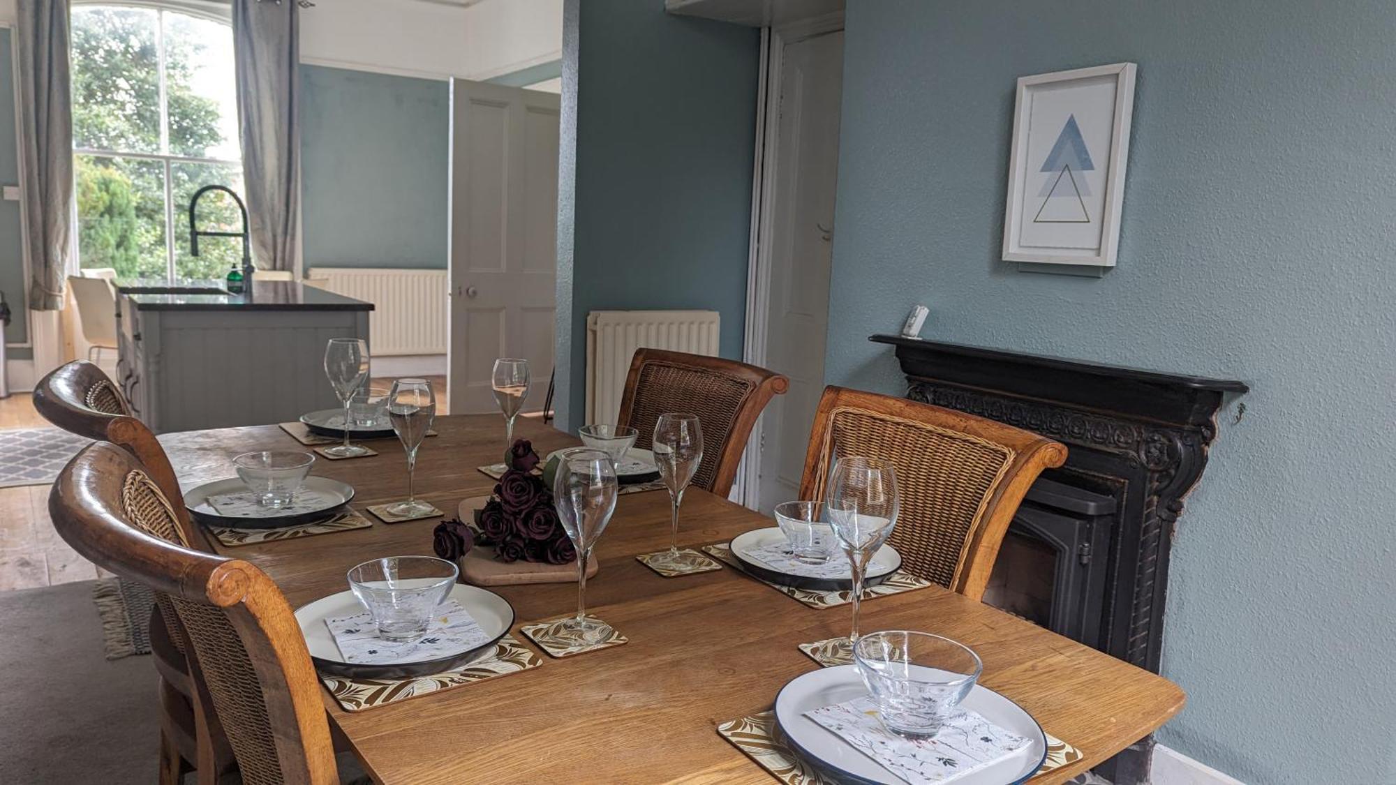 Spacious Home, By Headingley Stadium, Lgi, Leeds Arena, And The University Of Leeds Esterno foto